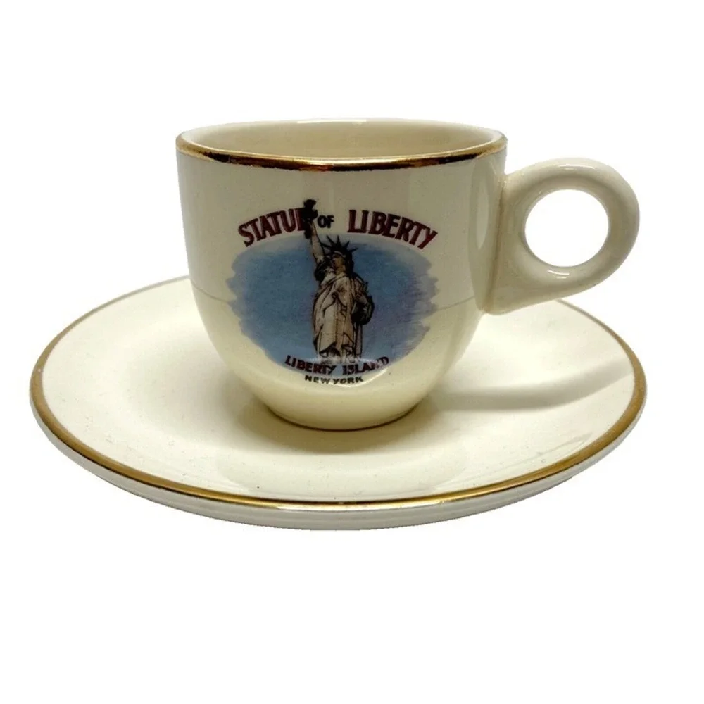 New York Statue Of Liberty‎ Tea Cup & Saucer 4 1/2